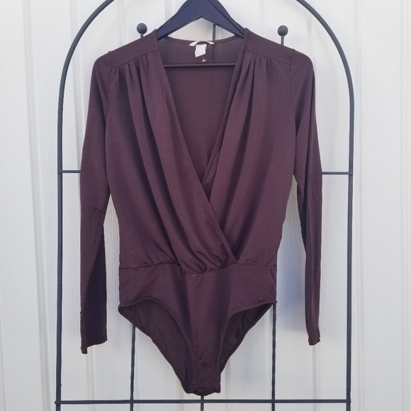 H&M silky burgundy brown long sleeve bodysuit M - Picture 9 of 9